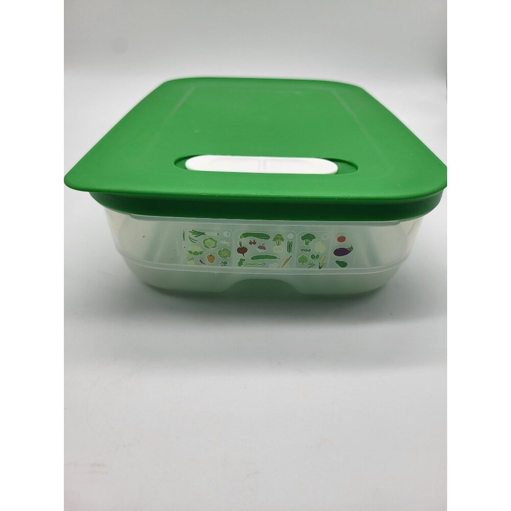 TUPPERWARE FridgeSmart® Medium Storage Container Fruits Veggies 1.75QT 1.8L - Picture 2 of 10